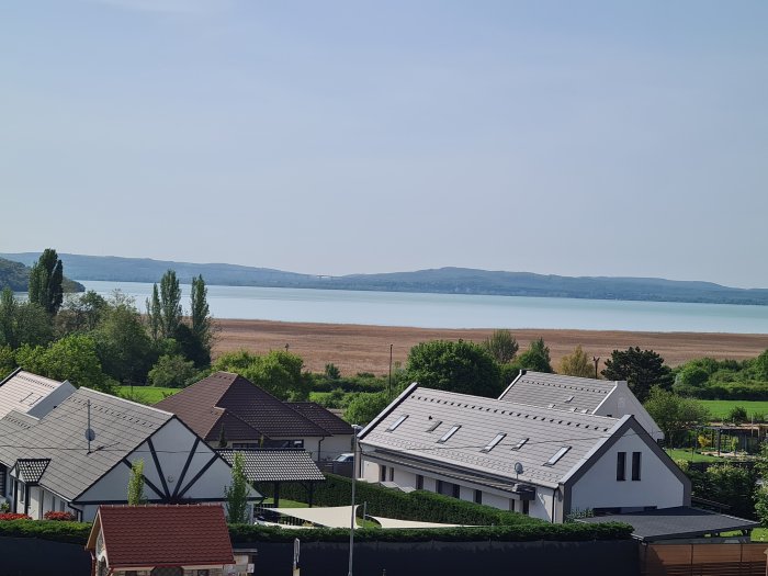 aszofoilakasok.hu
