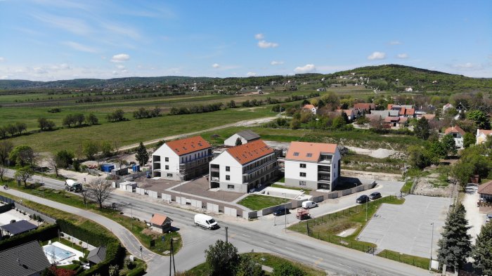 aszofoilakasok.hu